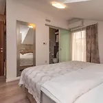 Casa de hóspedes Lucica 4*