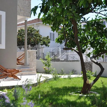 Lucica Trogir
