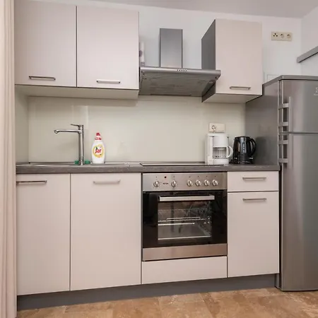 Lucica Guest house Trogir