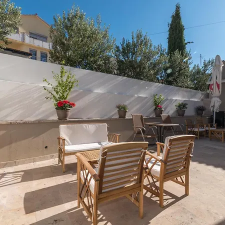 Guest house Lucica 4*