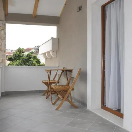 Guest house Lucica 4*