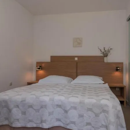 Lucica 4* Trogir