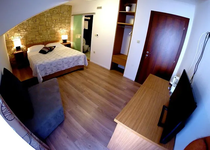 Lucica Maison d'hôtes 4*
