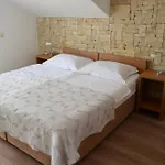 Gasthof Lucica Trogir