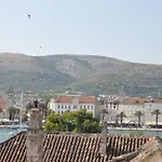 Lucica Guest house 4*